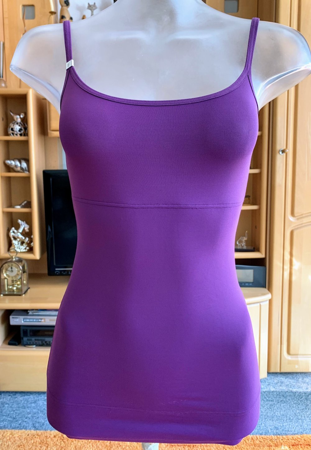 Damen Top XS in Lila Stretch Achselhemd mit verstellbaren Trägern Sexy & Figurbetont 