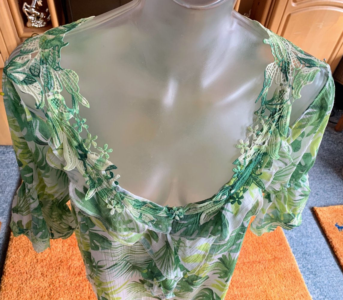 Damen Kleid Sommer Spitzen Tunika Gr.M Bunt gemustert Laura Torelli 