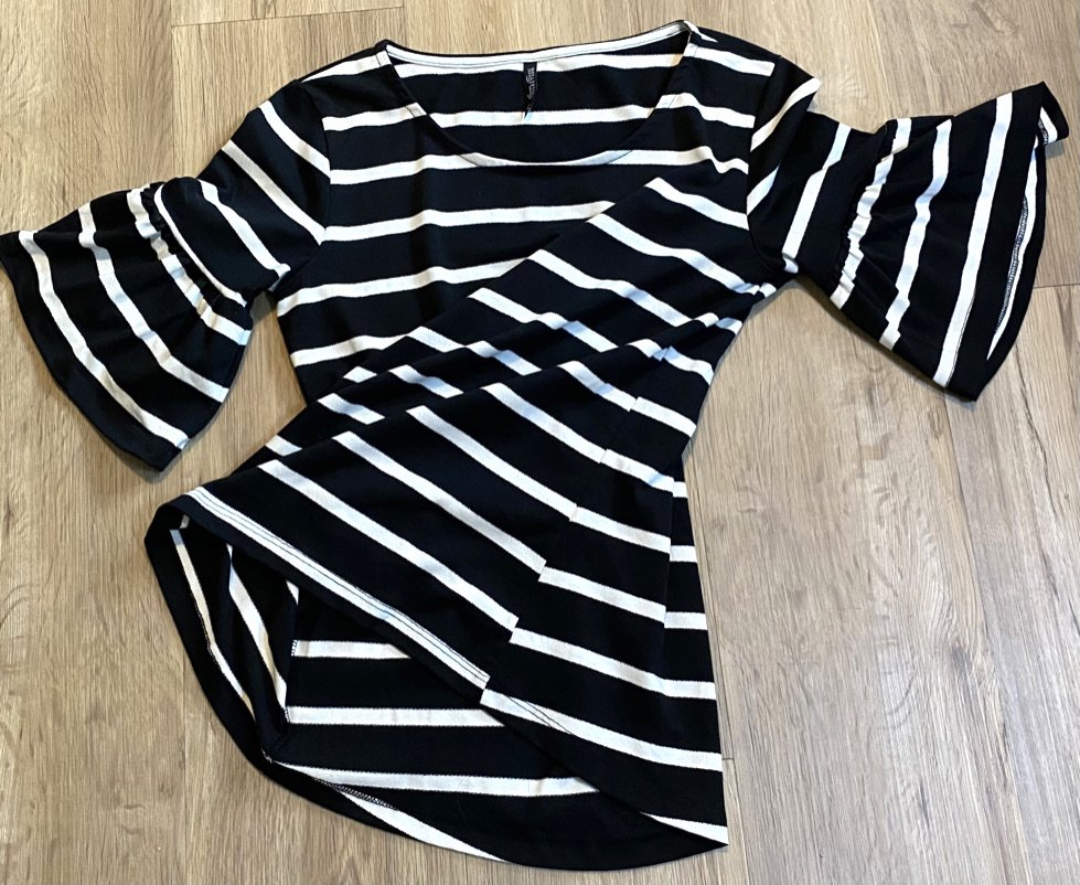 Damen Shirt Pullover gestreift Gr.S Schwarz/Weiß Laura Torelli 