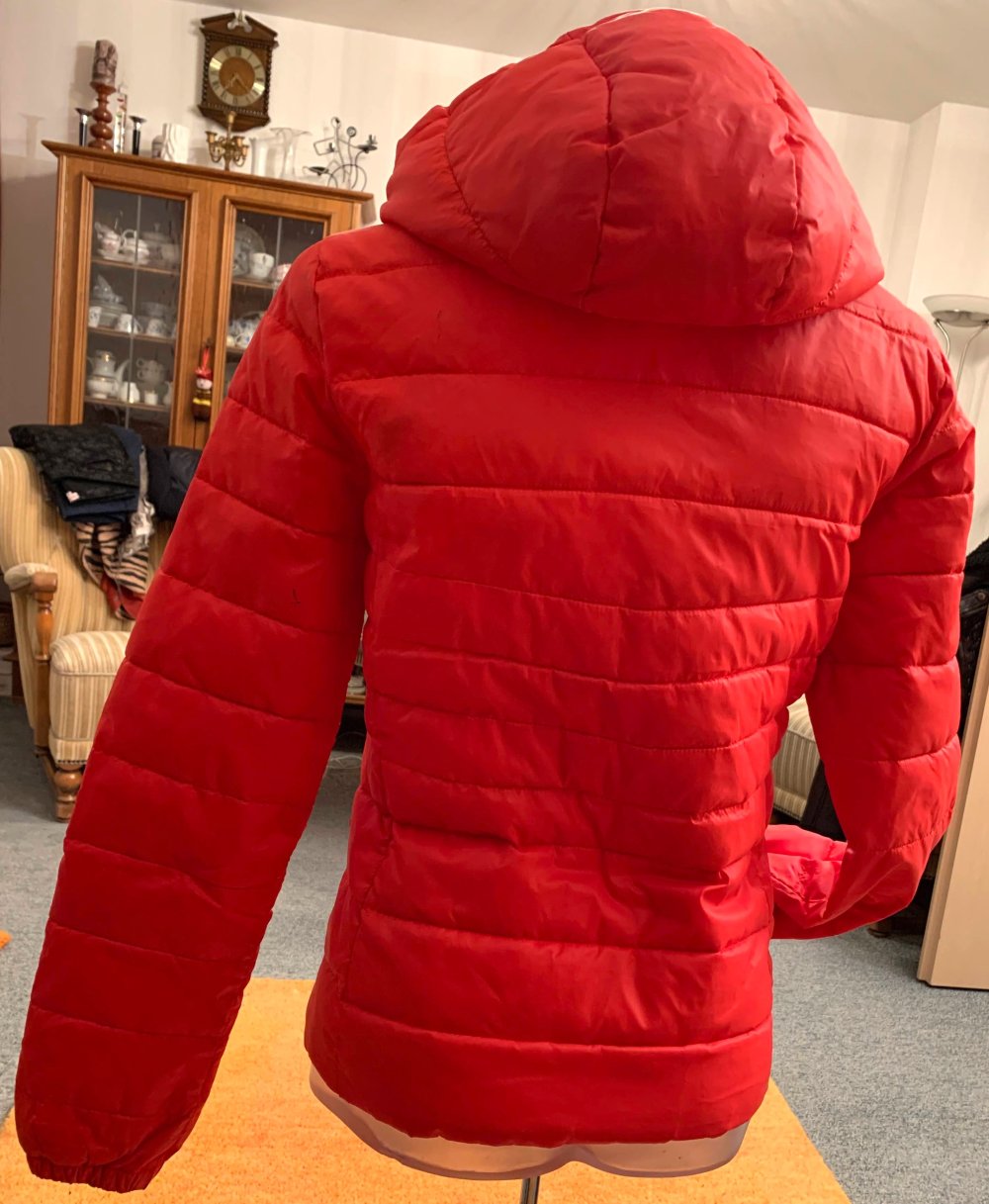 Damen Jacke Winter Steppjacke Parka mit Kapuze Gr.S in Rot Only NW 