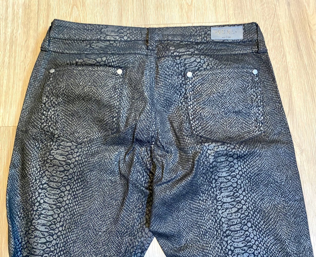 Damen Hose Stretch Jeans 7/8 Hose Gr.40 in Schwarz mit Animal-Muster von Sure 