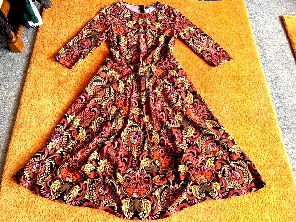 NEU Damen Kleid  Volant Viskose Gr.38 Bunt geblümt von White Label  