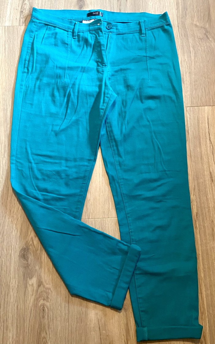 Damen Hose Sommer Stretch mit Umschlag Gr.M Grün bpc NW