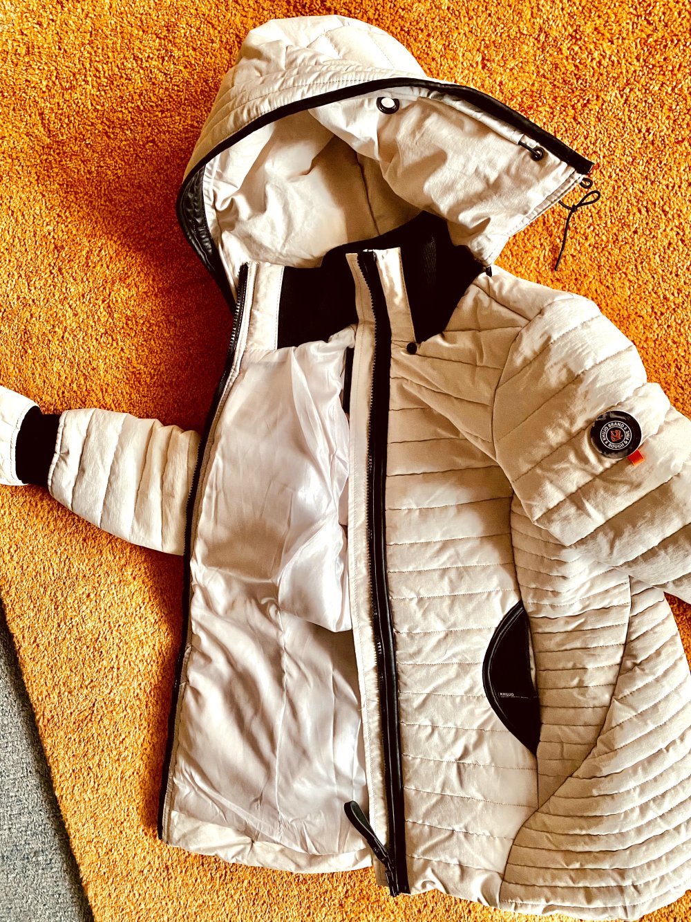 NEU Damen Jacke Winter Steppjacke mit Kapuze Gr.S in Beige von Khujo 