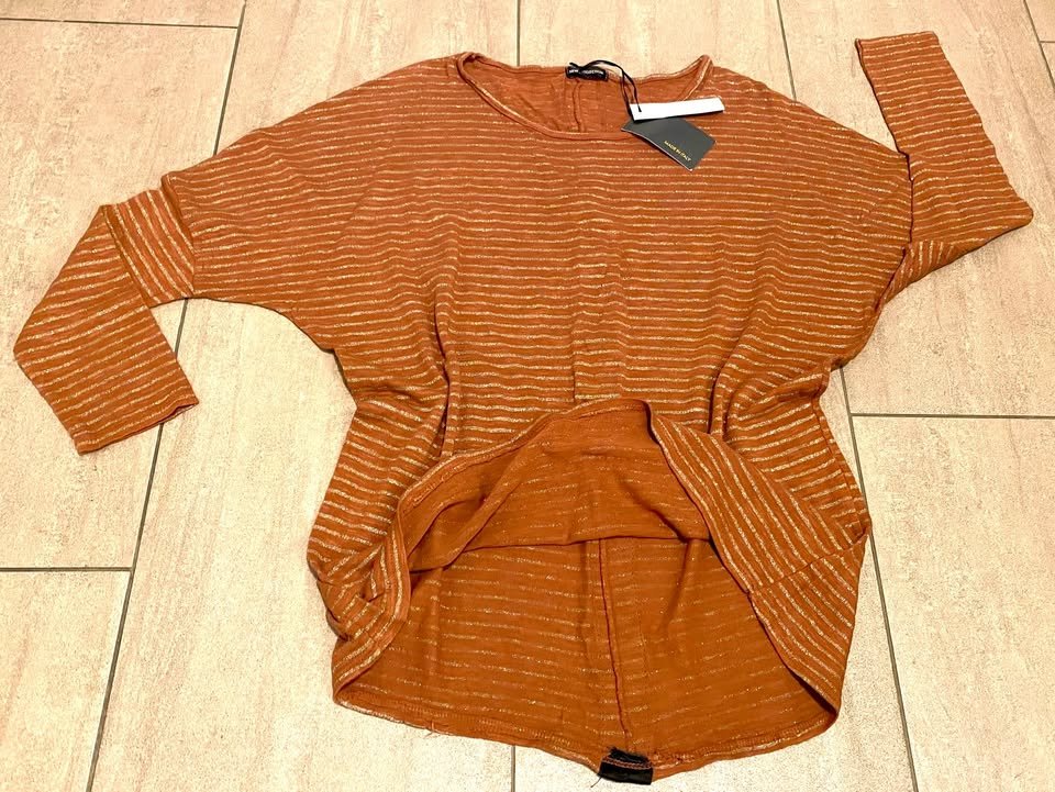 NEU Damen Pullover mit Fledermausärmeln Feinstrick Gr.S/M/L Schokobraun/Gold NEW Collection 