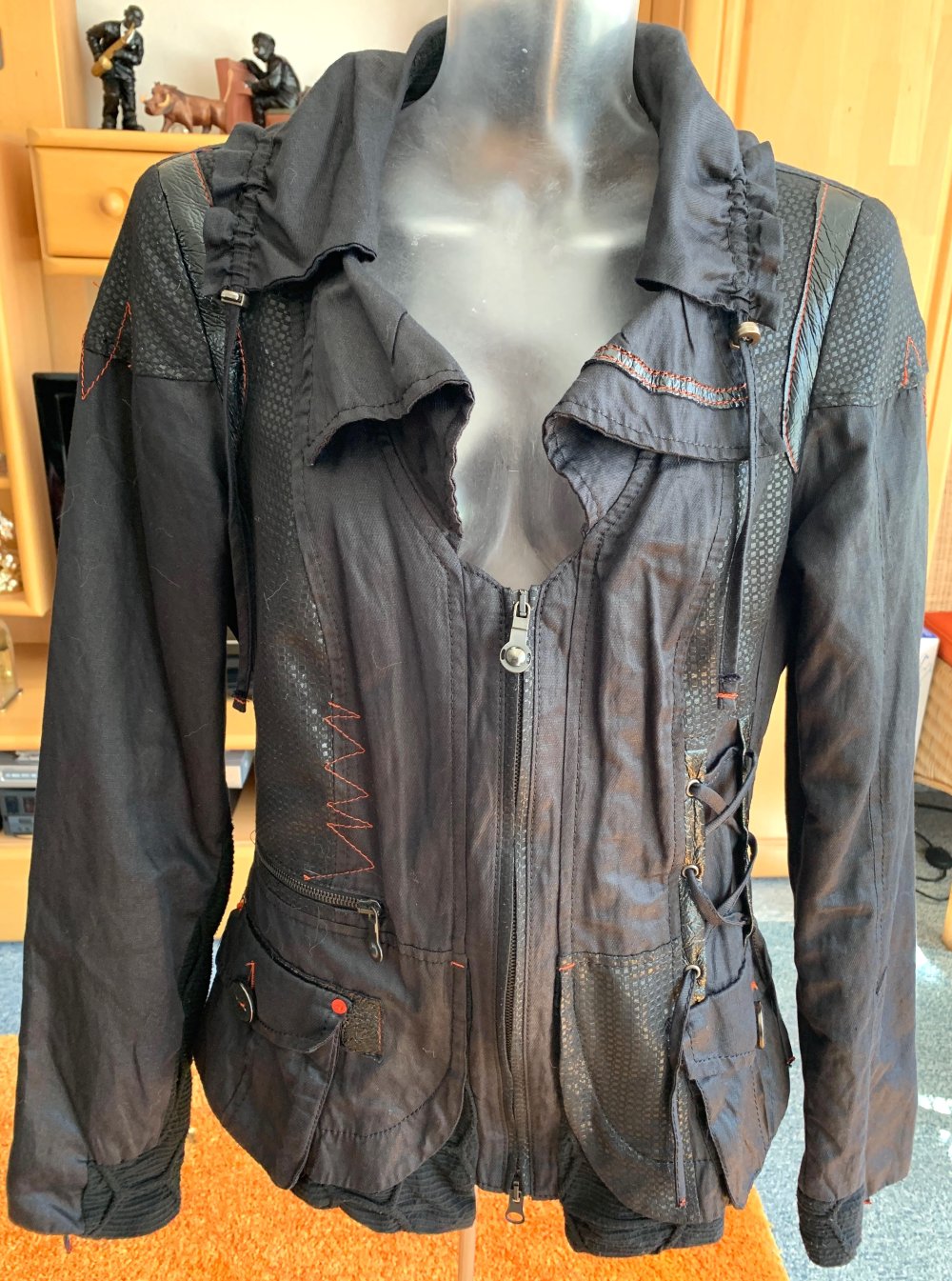 Damen Jacke Blazer Lagenlook Gr.42 in Schwarz/Rot von Biba