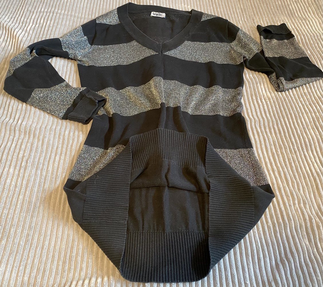 Damen Pullover Long fein Strick ???? Gr.M Schwarz/Glitzer gestreift von Ump 