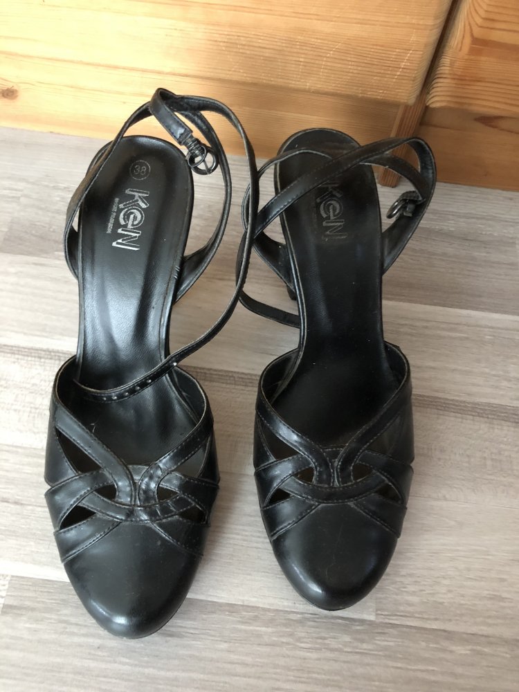 Schwarze High Heels von Ken - Größe 38 - TOP