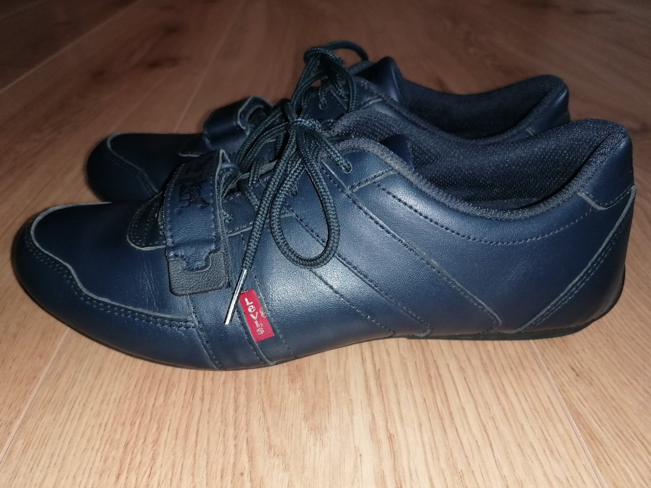 Levi's Damenhalbschuhe Sneaker Schnürschuhe Gr. 39