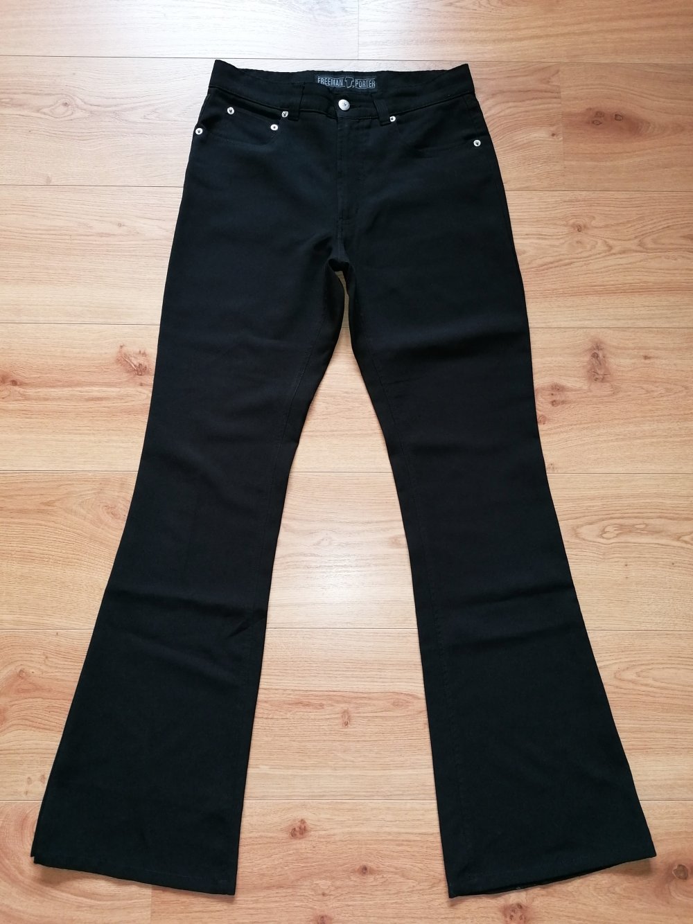 Freeman T. Porter Damenhose Stoffhose Schlaghose W30 L34
