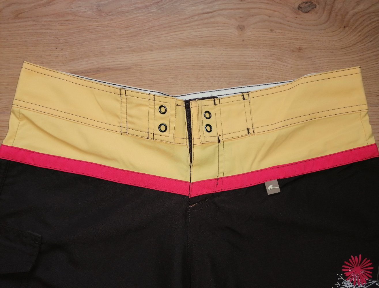 NEU Rodeo Damenpanty Sportshorts Surfshorts Strandshorts Gr. 40
