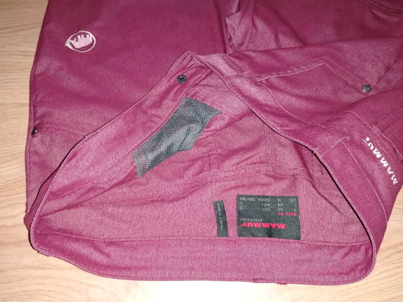 Mammut Outdoor Damenhose Softshellhose Heidelbeere Gr. 40