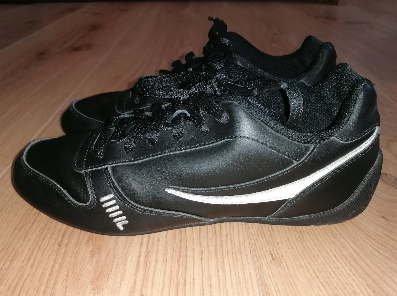 Fila Filativa Damen Herren Turnschuhe Sportschuhe Sneaker Gr. 39,5