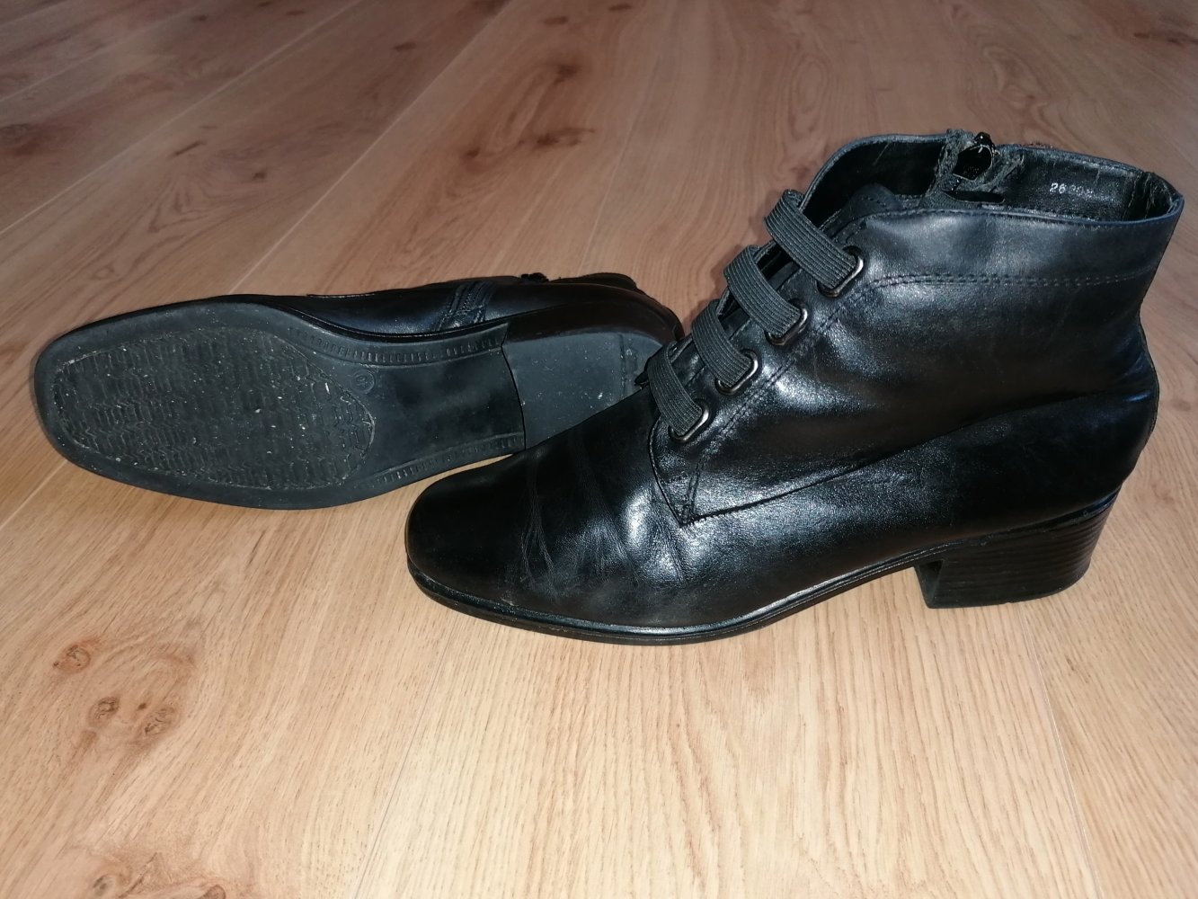 Gino Ventori Viktorianische Damenstiefeletten Lederstiefeletten Tanzstiefeletten Gr. 40