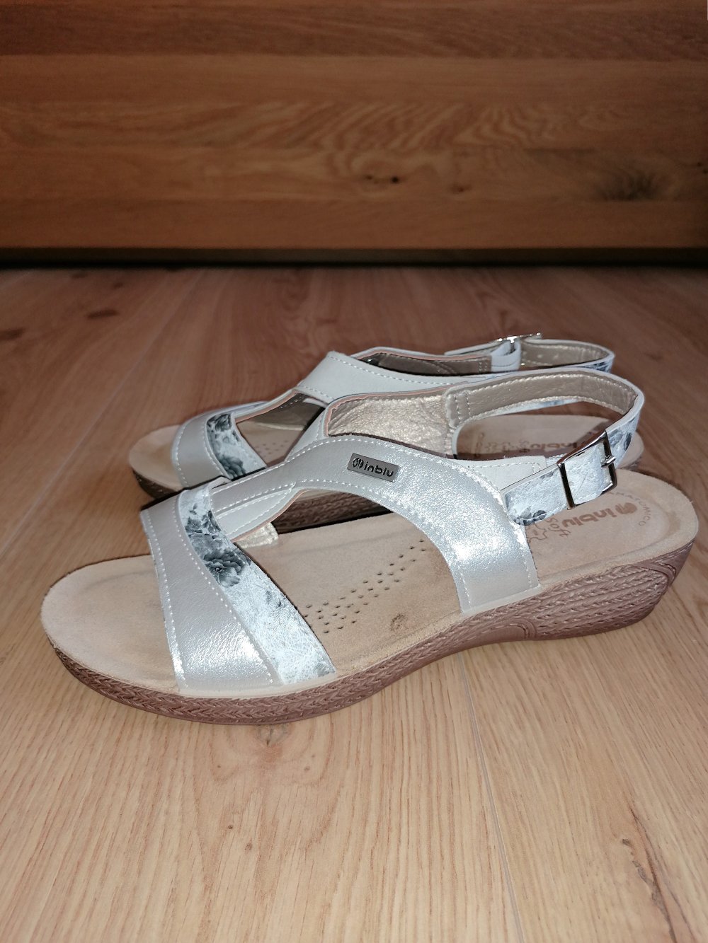 Inblu Damen Sandalen Sandaletten mit Keilabsatz Gr. 40