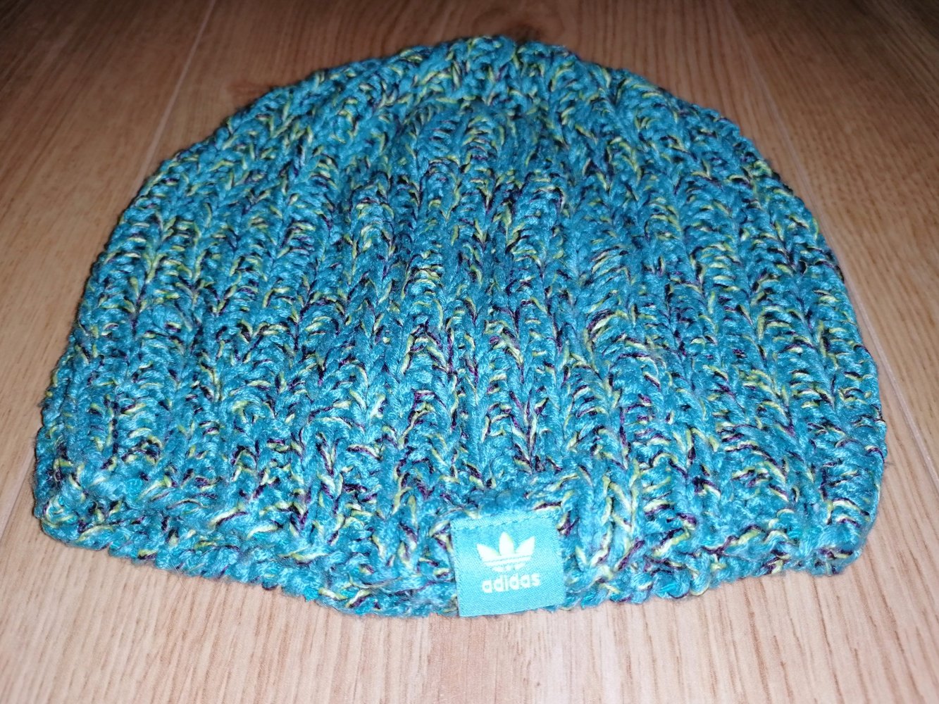 Adidas Damenmütze Beanie Boshi Strickmütze Hellblau Türkis Gr. S