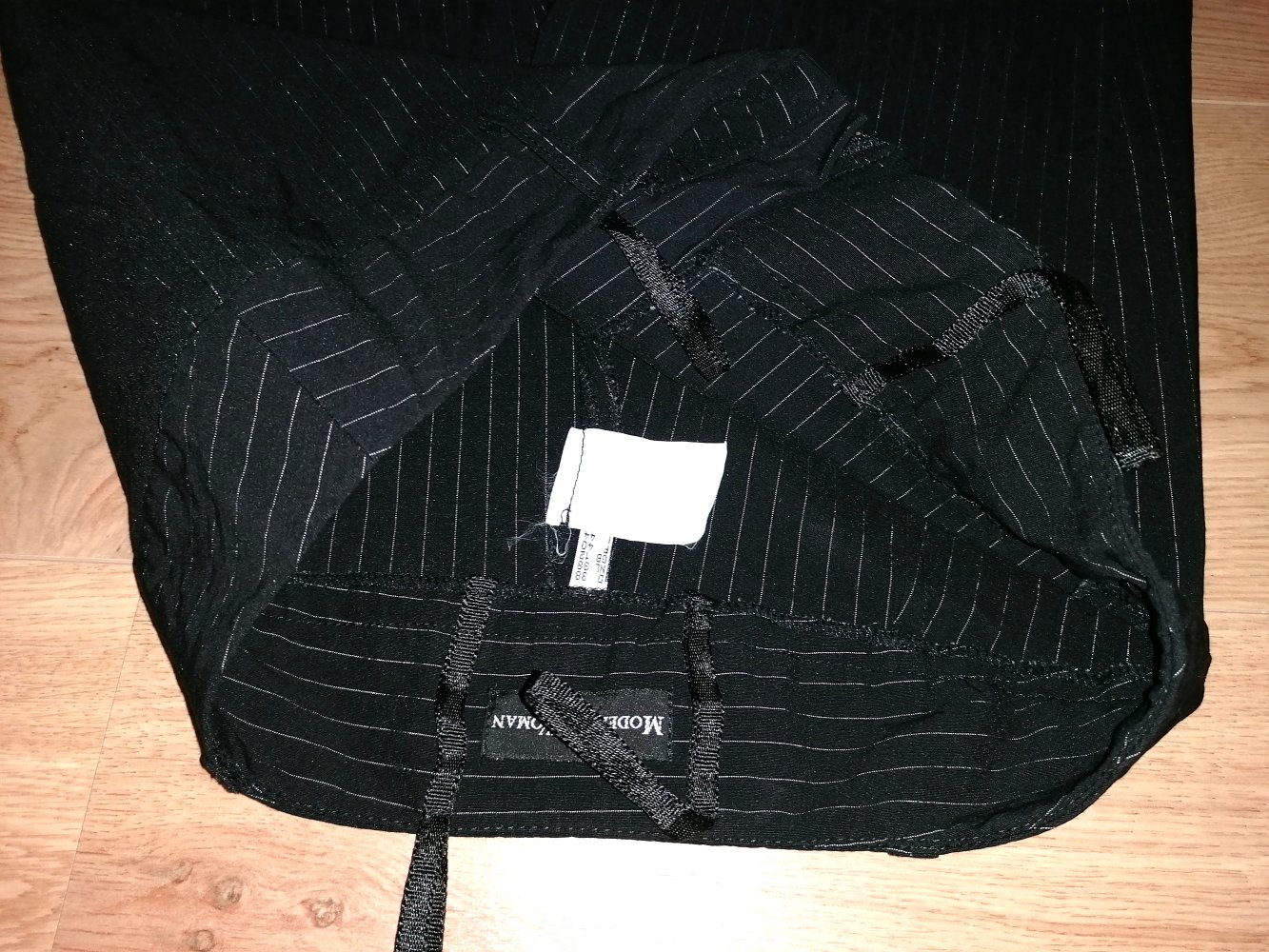 Modern Woman Nadelstreifen Damenhose Stoffhose Stretchhose Gr. 38