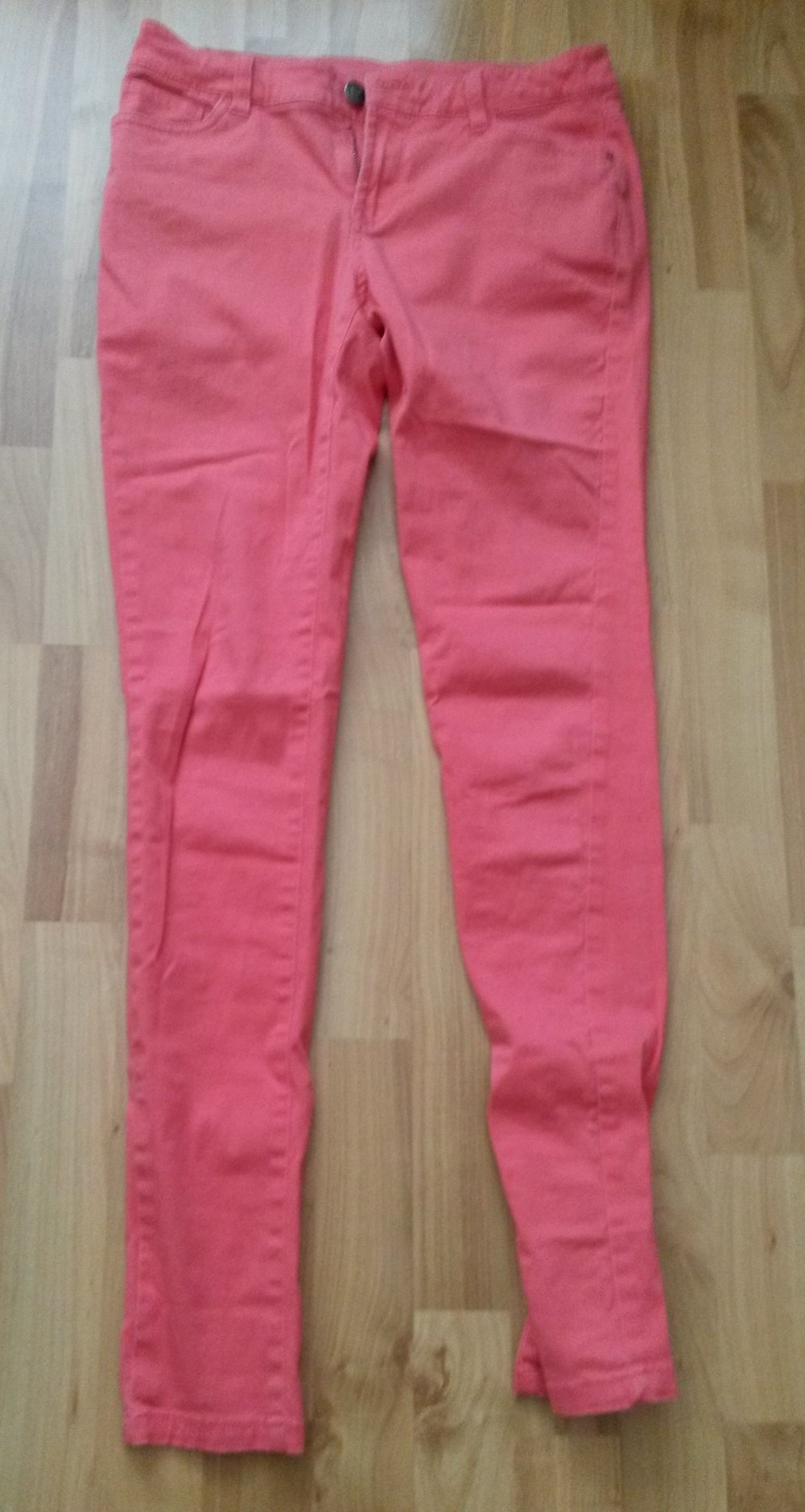 Korallfarbene Skinny Jeans Gr. 34