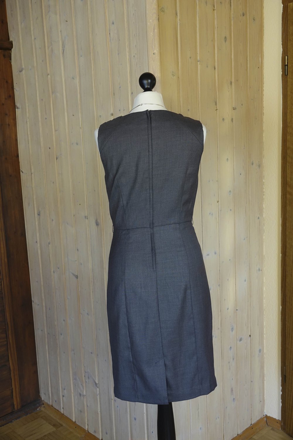 Schickes Businesskleid