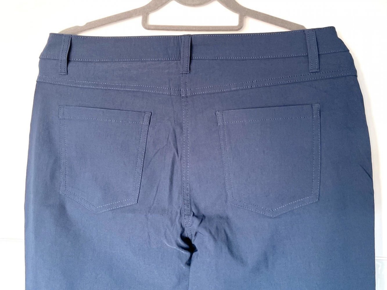Cecilia Classics Damen Hose Gr. 42 -NEU- Stoffhose Blau