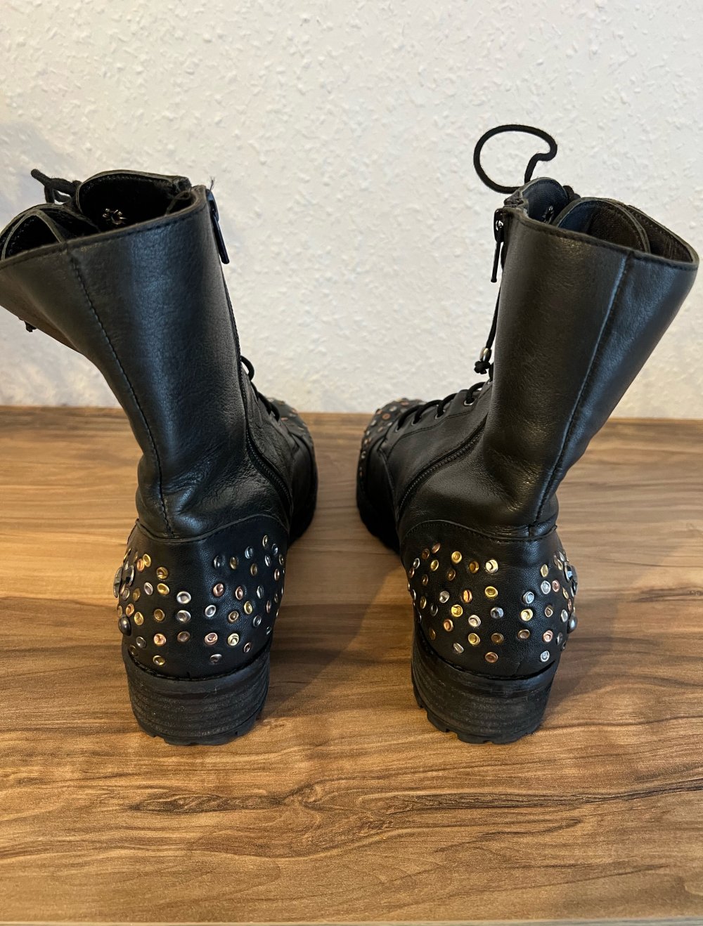 Boots/Stiefeletten schwarz mit Nieten