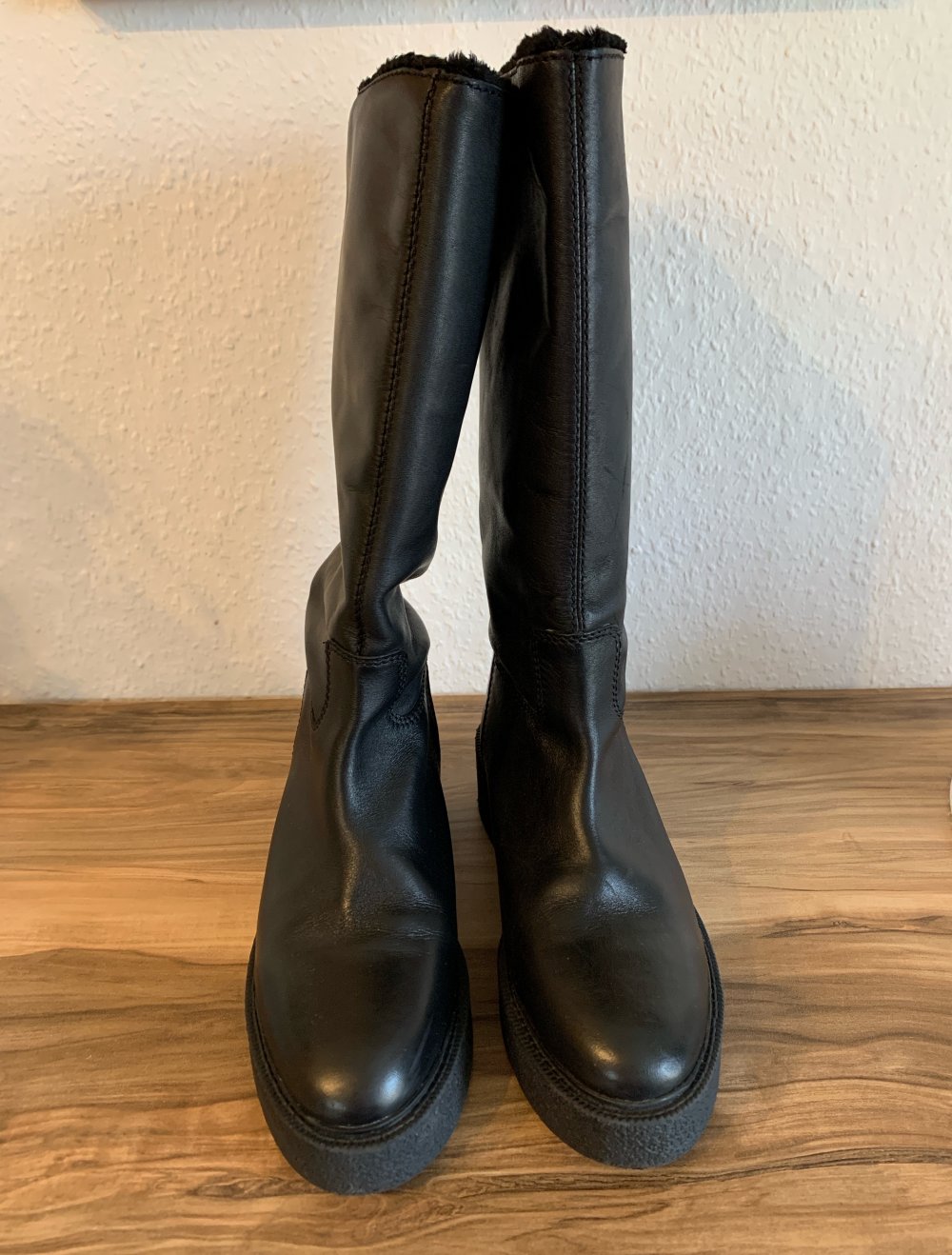 Gefütterte Lederstiefel schwarz
