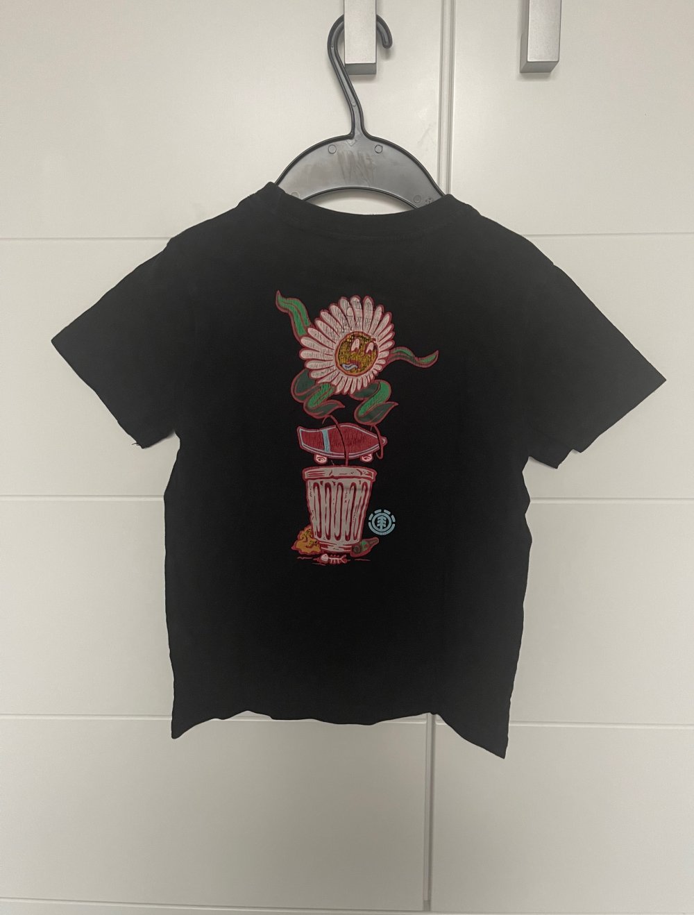 T-Shirt von Element Größe 8 Jahre
