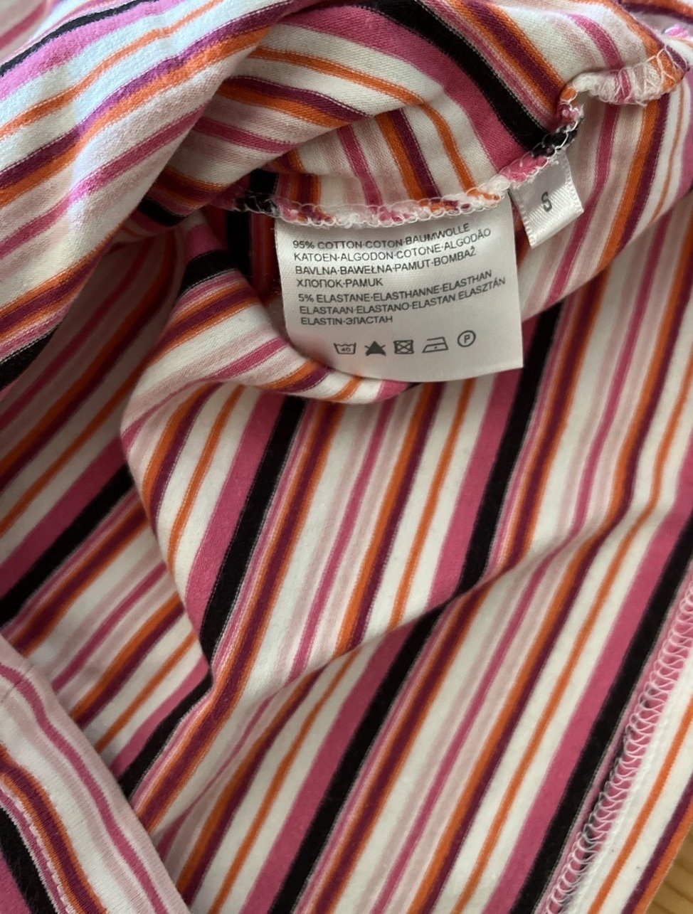 schönes Neckholdertop in Pink gestreift von Yessica