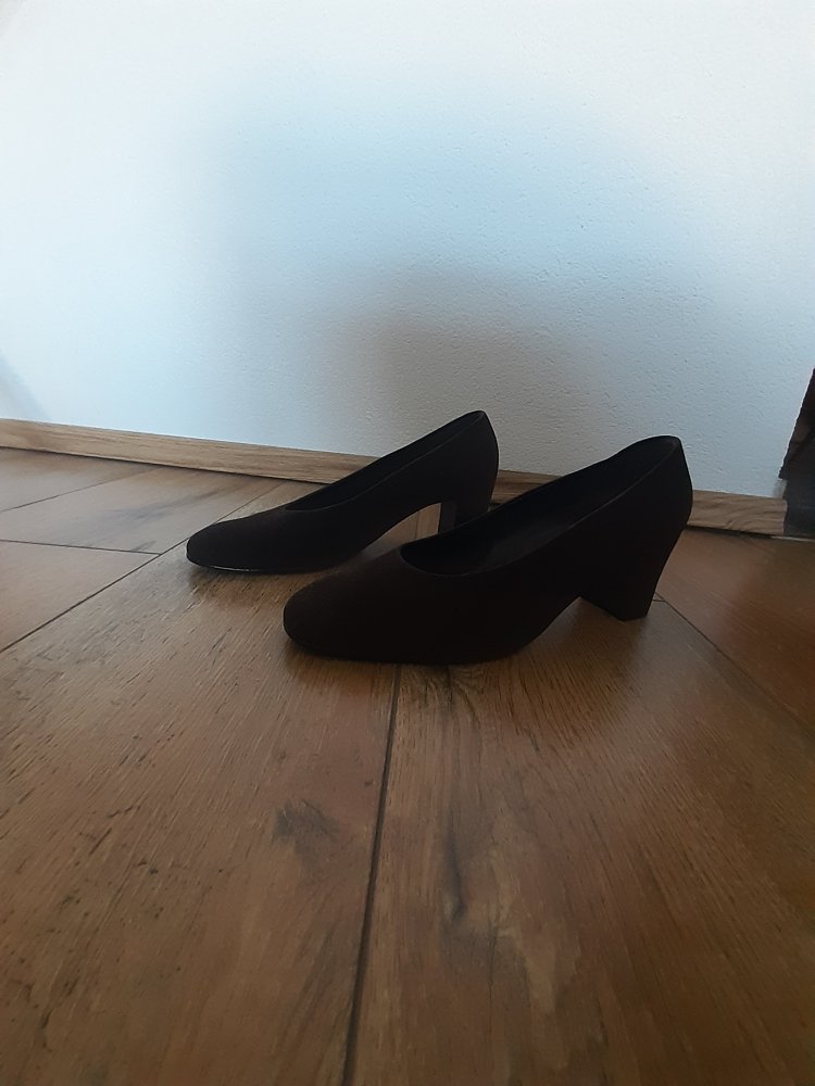 Pumps mit kleinem Absatz