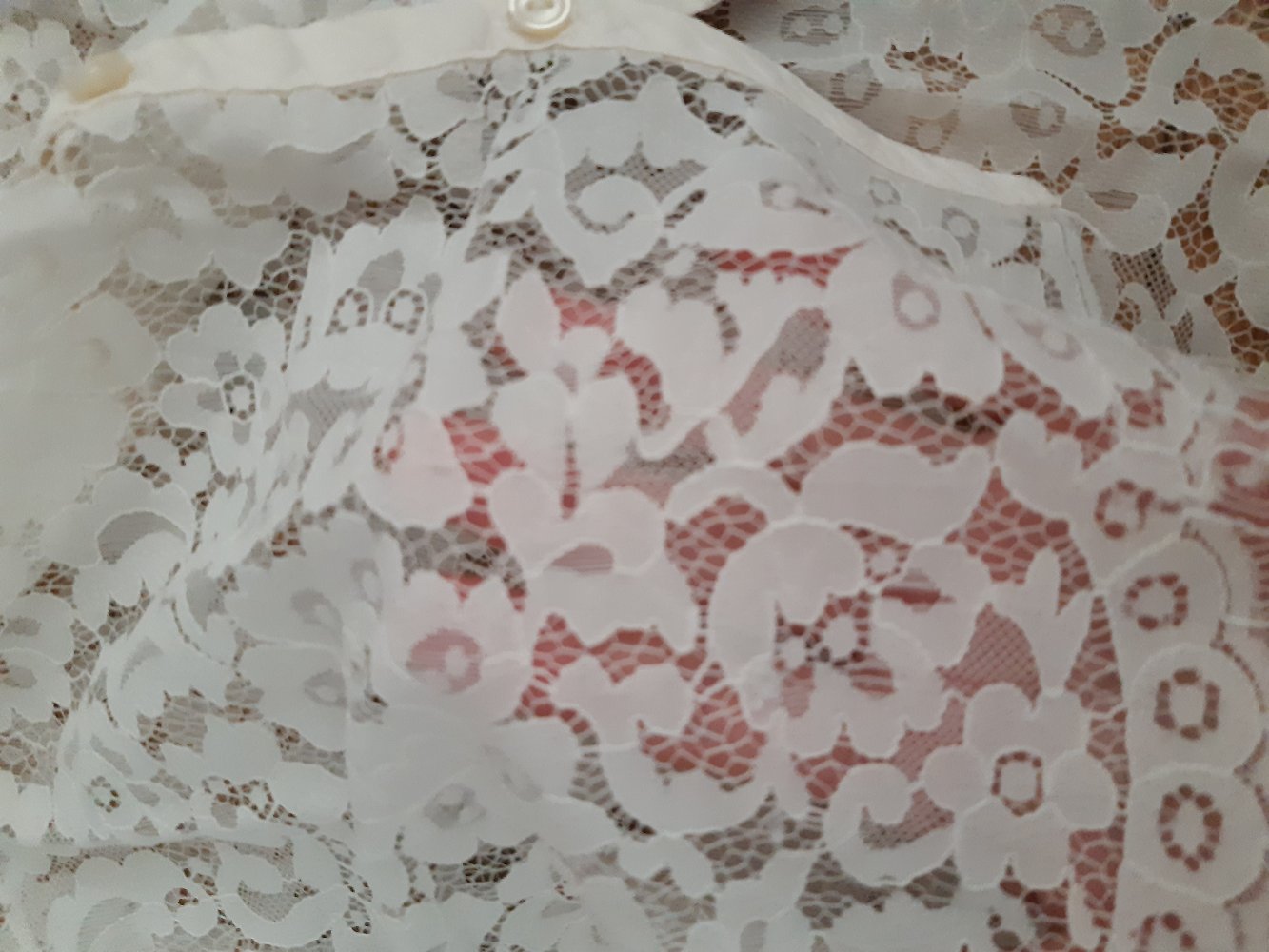 Bluse durchscheinend