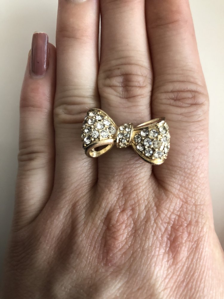 Ring mit Masche