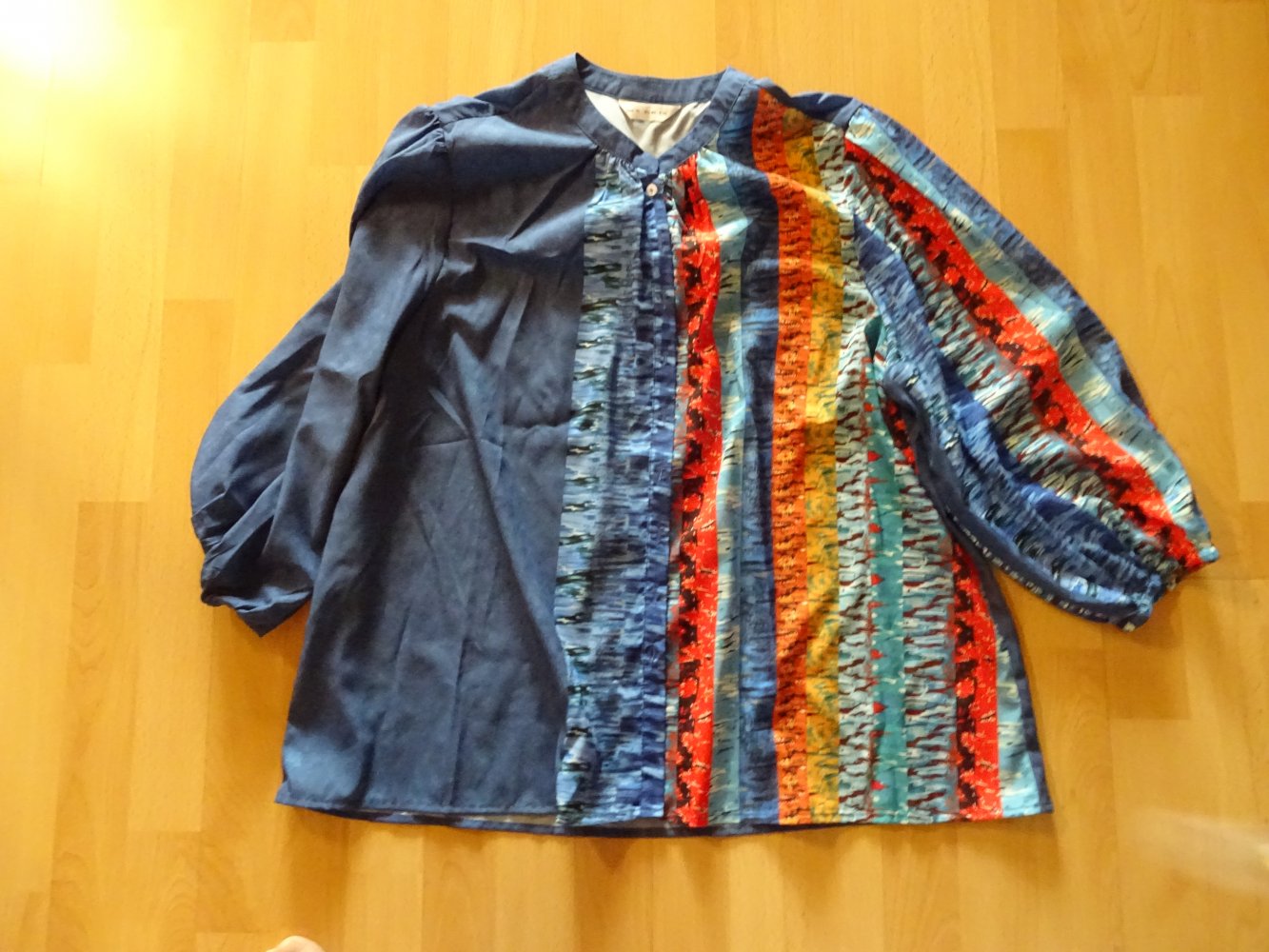 Damen Longbluse Dreiviertelärmel blau gemustert Gr. 48