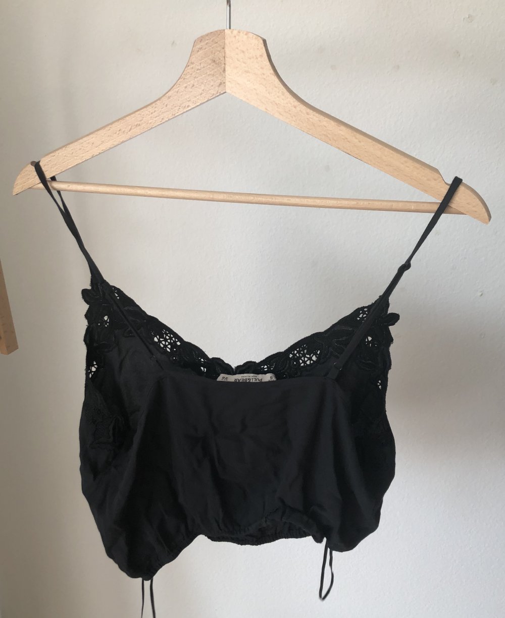 Pull & Bear Tanktop mit Spitze 