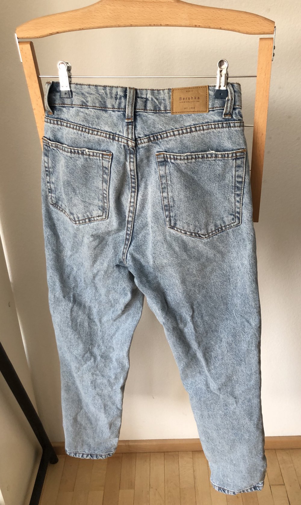 Bershka Mom Jeans
