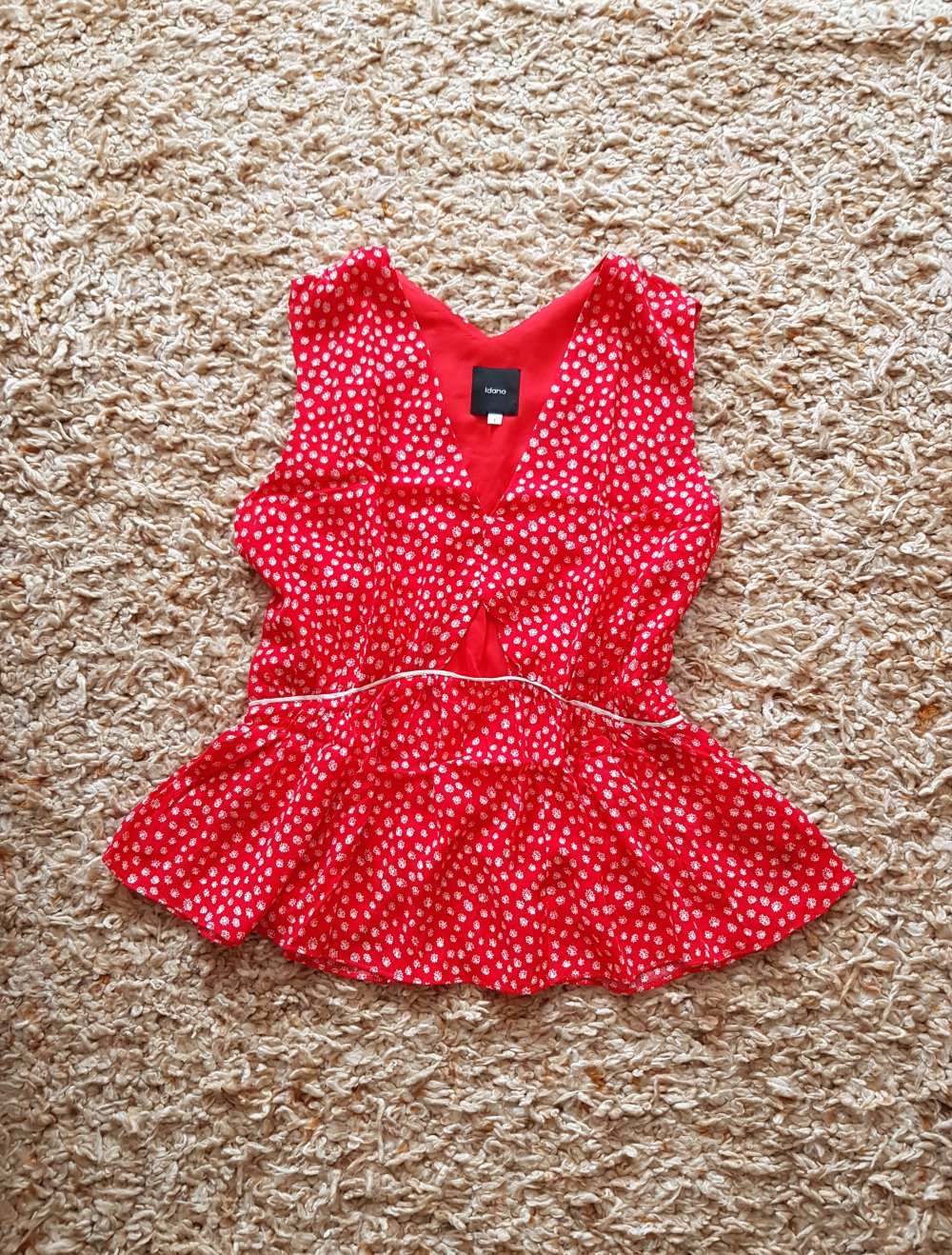 Sommer rote Bluse mit Cutout am Bauch Gr.S neu