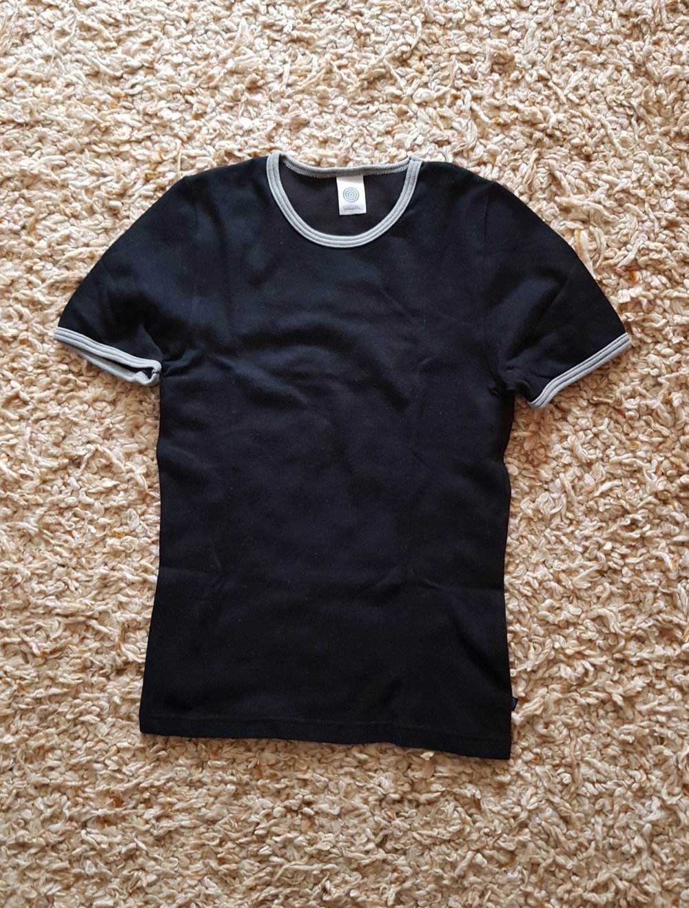 Schwarzes T-shirt Shirt Basic Gr.XS