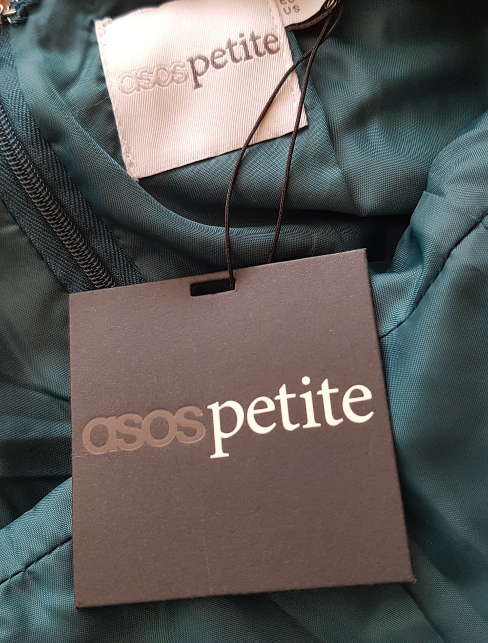 Neu! Asos dunkelgrünes Cocktailkleid Partykleid Spitze Rückenausschnitt Gr.40