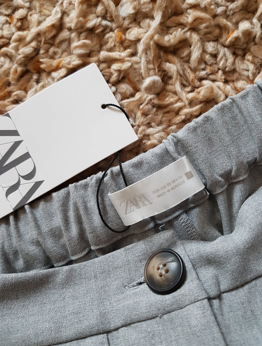 Zara hellgraue Jogger Hose mit Ziernaht Sommer Stoffhose Gr.XS neu