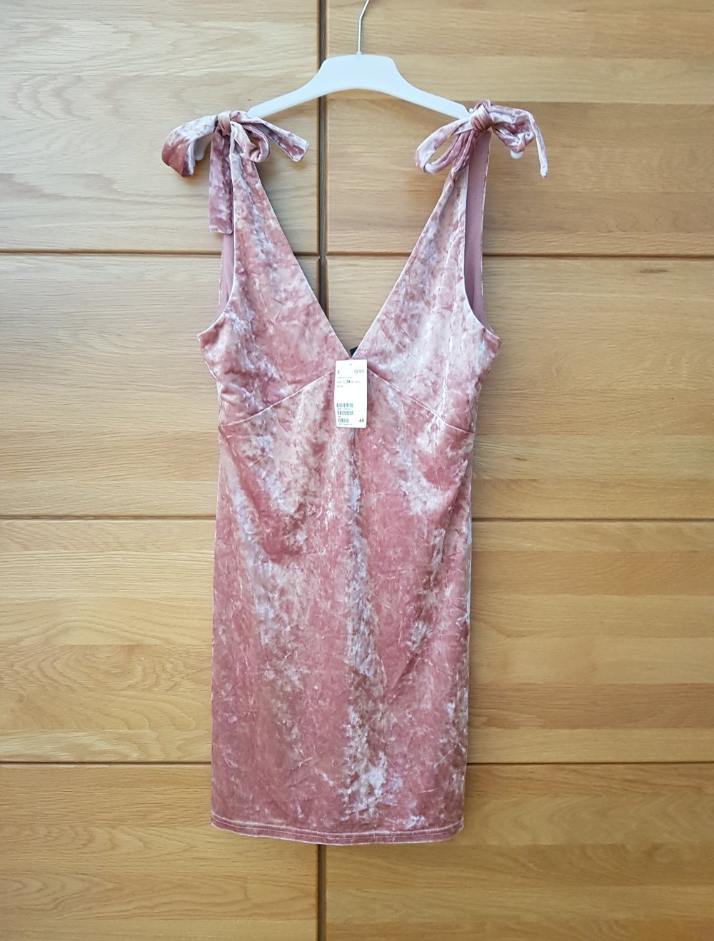 Neu! Samtkleid Partykleid Altrosa Rose V-Ausschnitt Rückenausschnitt Gr. 34