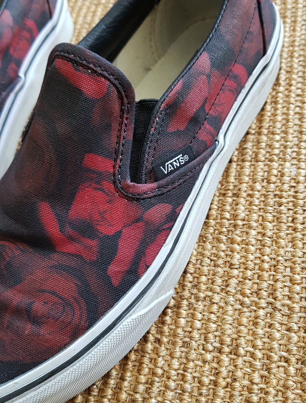 Vans Slip-on Sneaker rot Blumen gemustert Gr.39