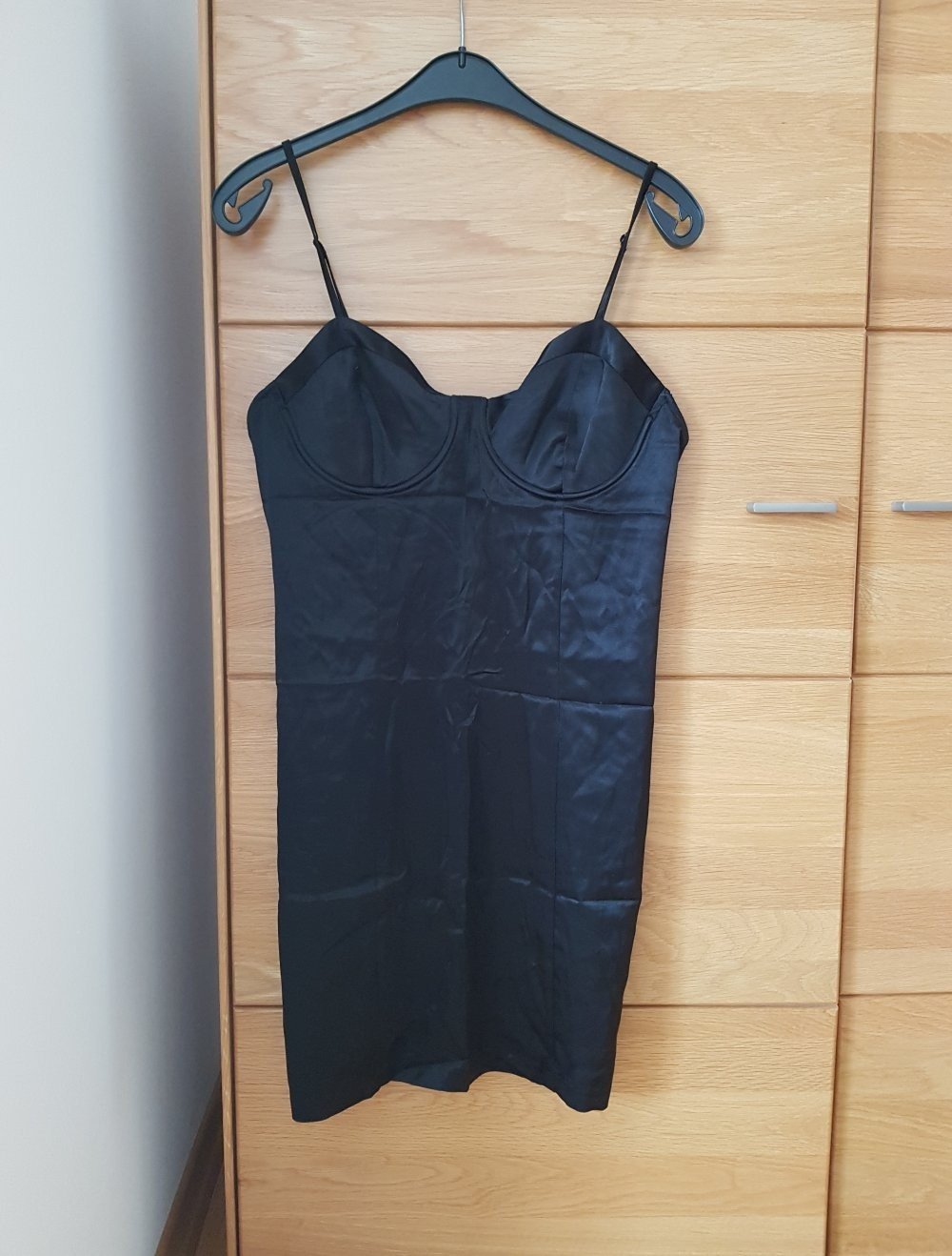 Schwarzes Mini Kleid  Partykleid Satin Gr.M