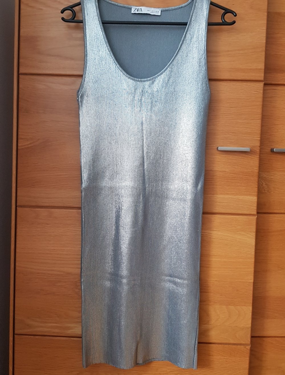 Neu! Zara geripptes Kleid Partykleid Silber Gr.S