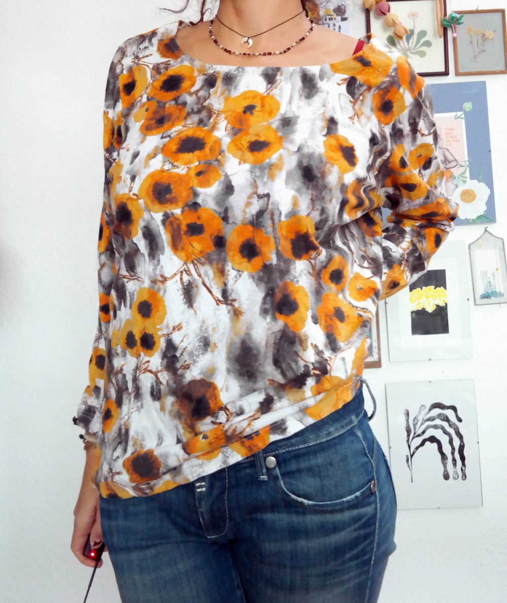 Langarmshirt Longsleeve Blumen bunt Mohnblumen 48 XXL weiß Pullover