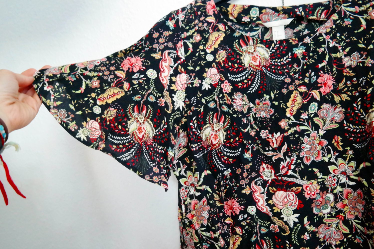 H&M Bluse Kurzarm Floral bunt schwarz Paisley Flügelärmel 40 L