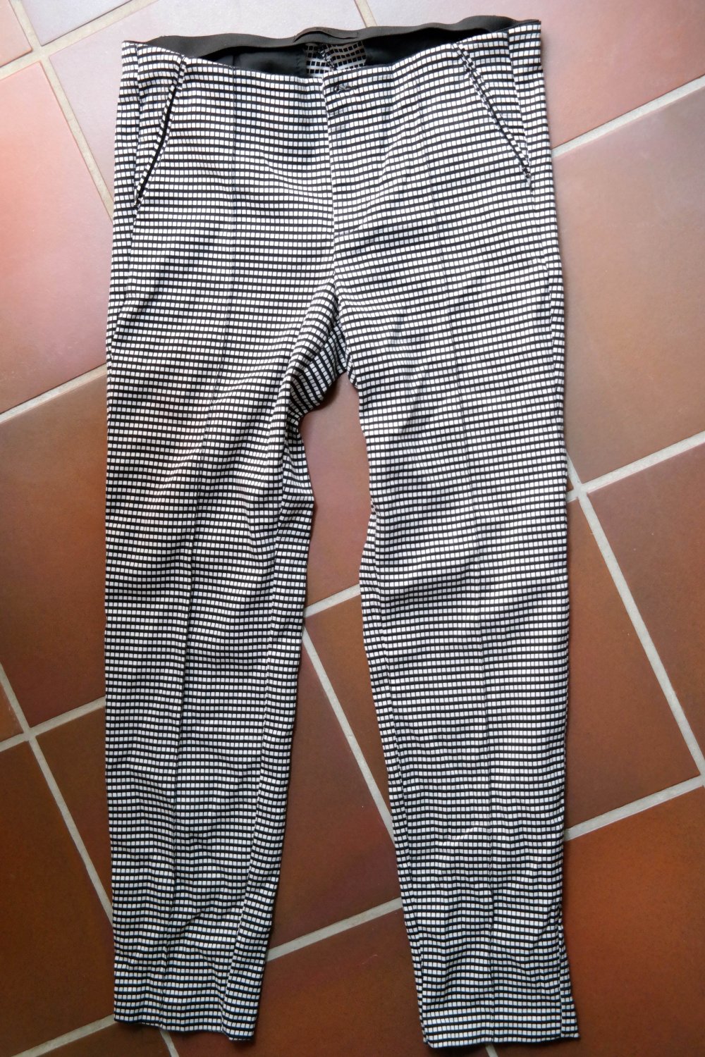Mac Hose kariert schwarz weiß elegant L 40 Stretchbund preppy