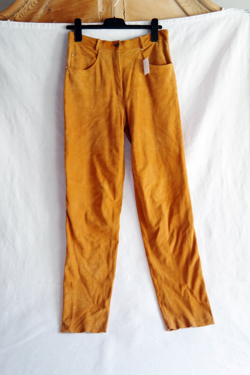 NEU mit Etikett Wildlederhose Wildleder hellbraun Lederhose weich S M 36 38