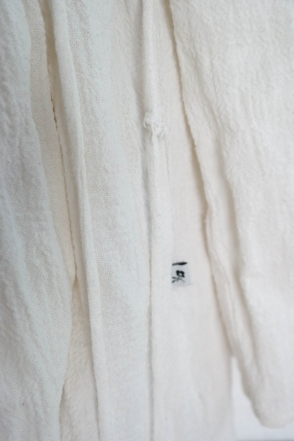 Fabrik Cardigan weiß Binden Wickeln Wickelcaridgan weit Hippie nachhaltig Baumwolle grob gewebt 2 M 38