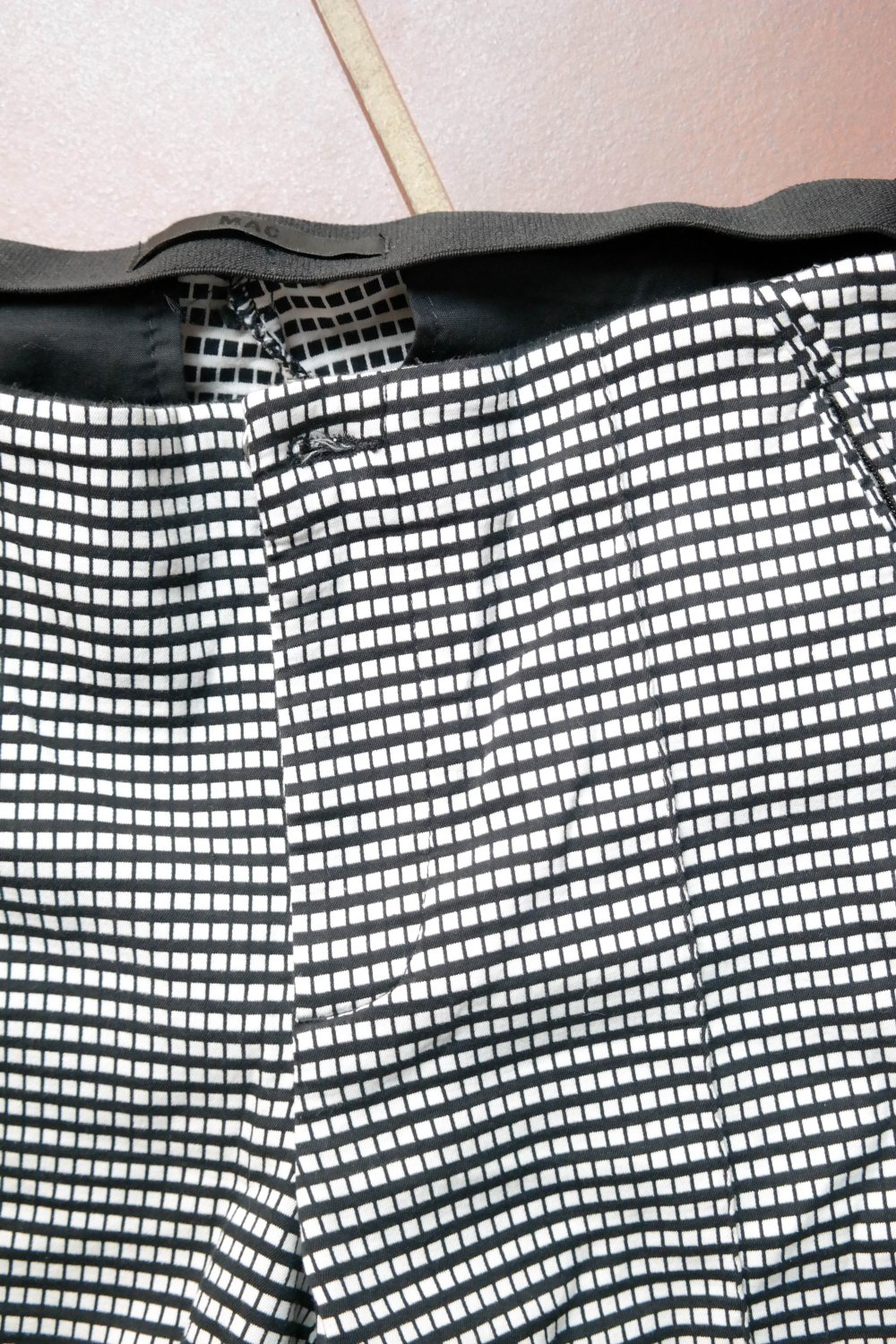 Mac Hose kariert schwarz weiß elegant L 40 Stretchbund preppy
