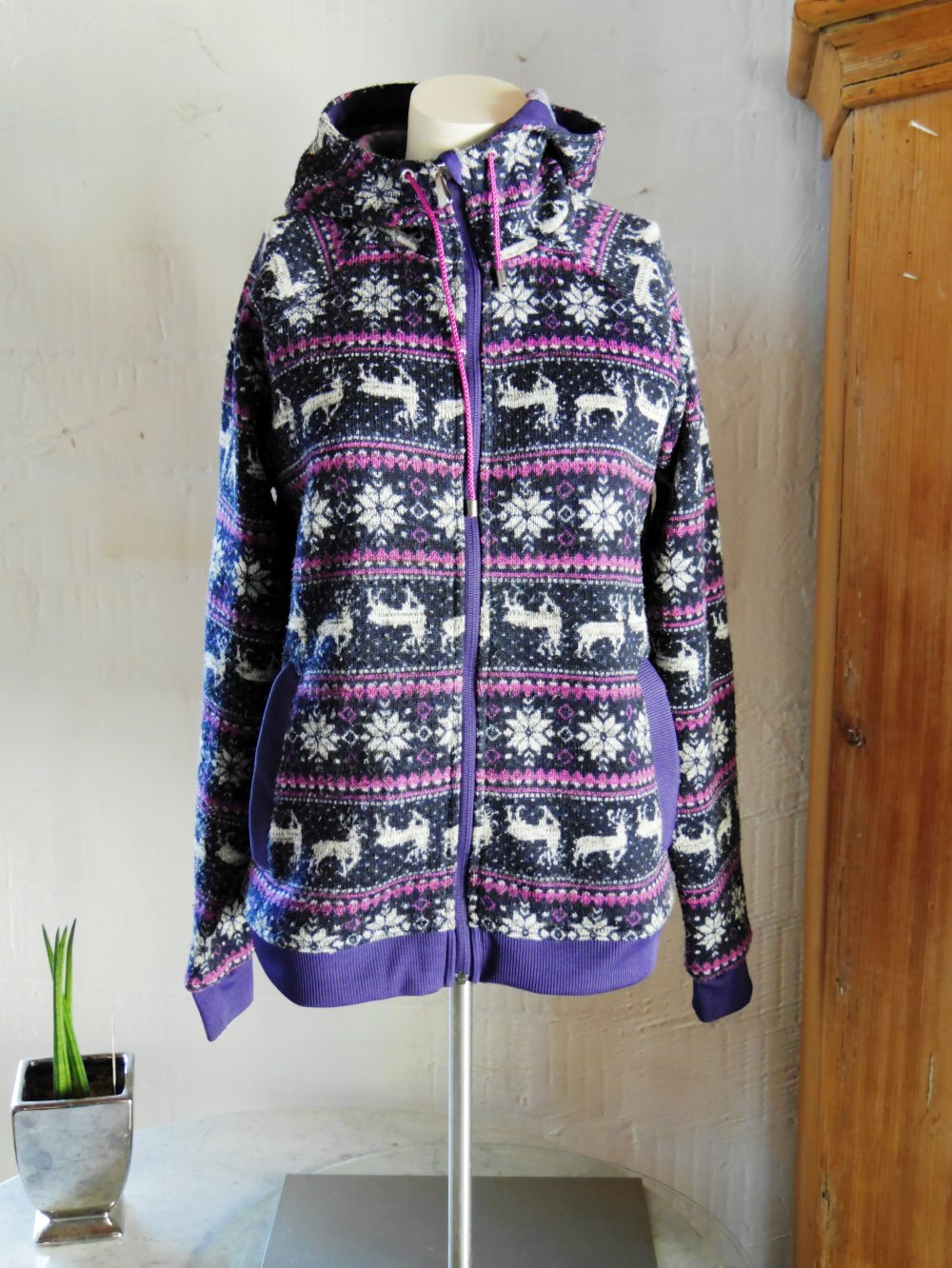 Vaude Pullover Kapuze Strickjacke Sportjacke Muster Norweger Schneeflocke bunt 40 M