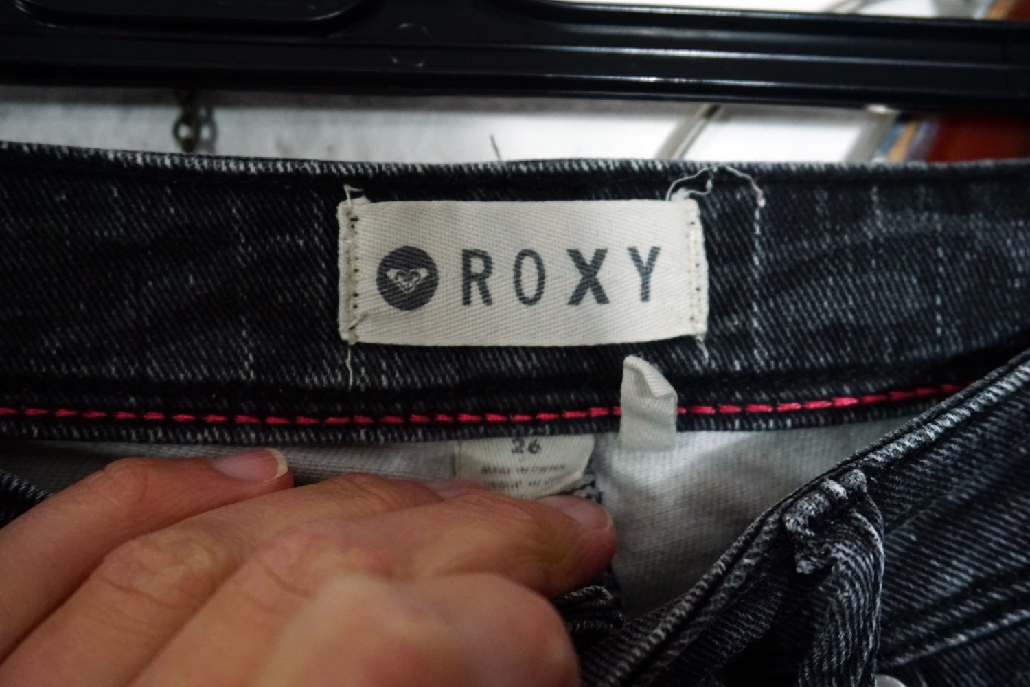 Roxy Jeanshose Jeans Hose Skinny Röhre schwarz grau gemustert Zebra Skater M 38
